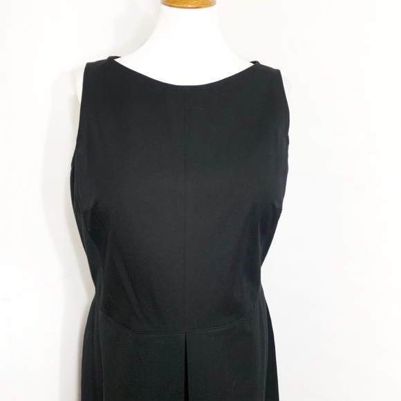 SOLD-NWT Ralph Lauren Pleated Office Dress Black Shift Dress Size 16 - Picture 3 of 9